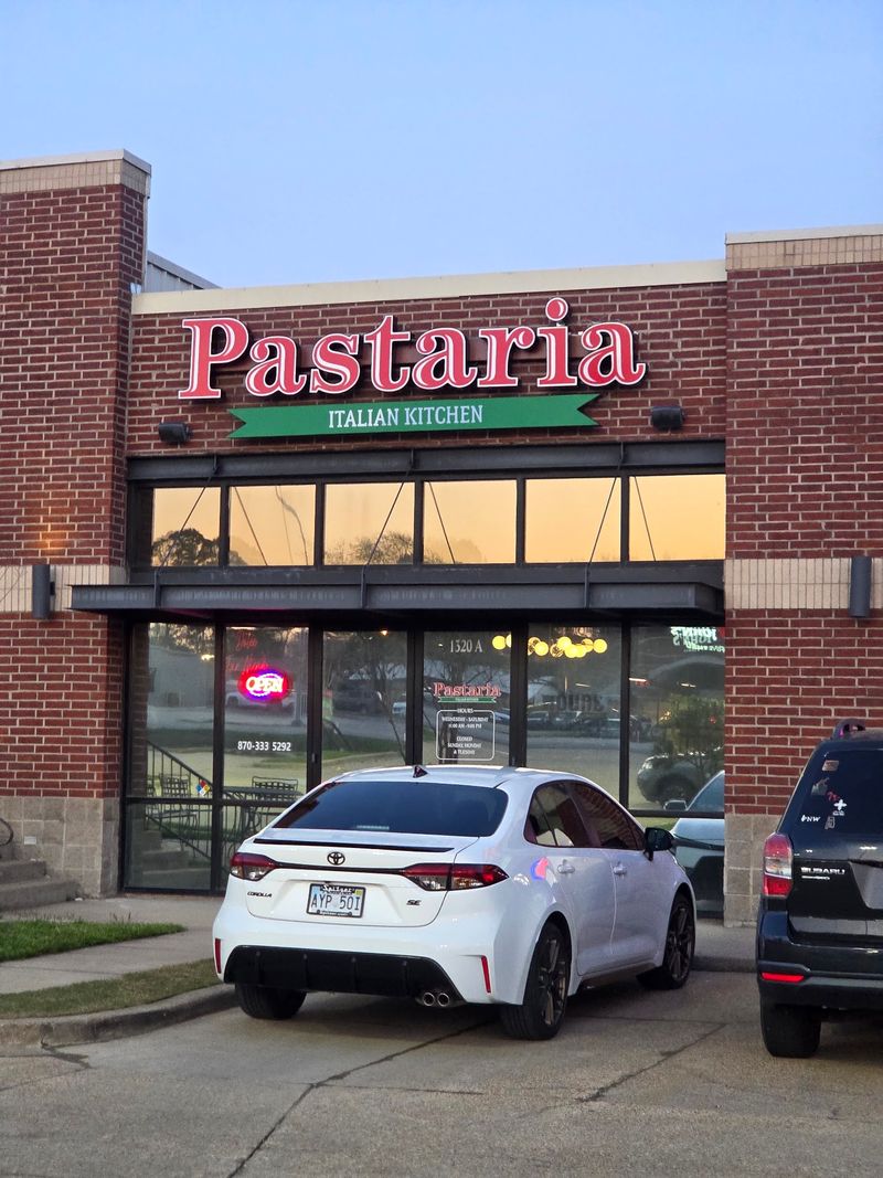Pastaria - Italian Kitchen