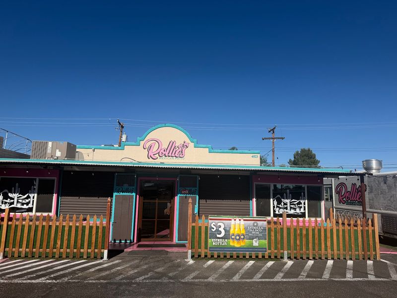Rollies Mexican Patio