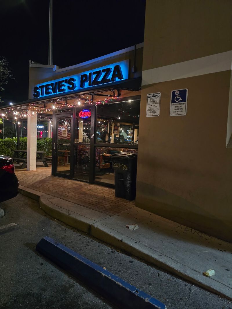 Steve's Pizza
