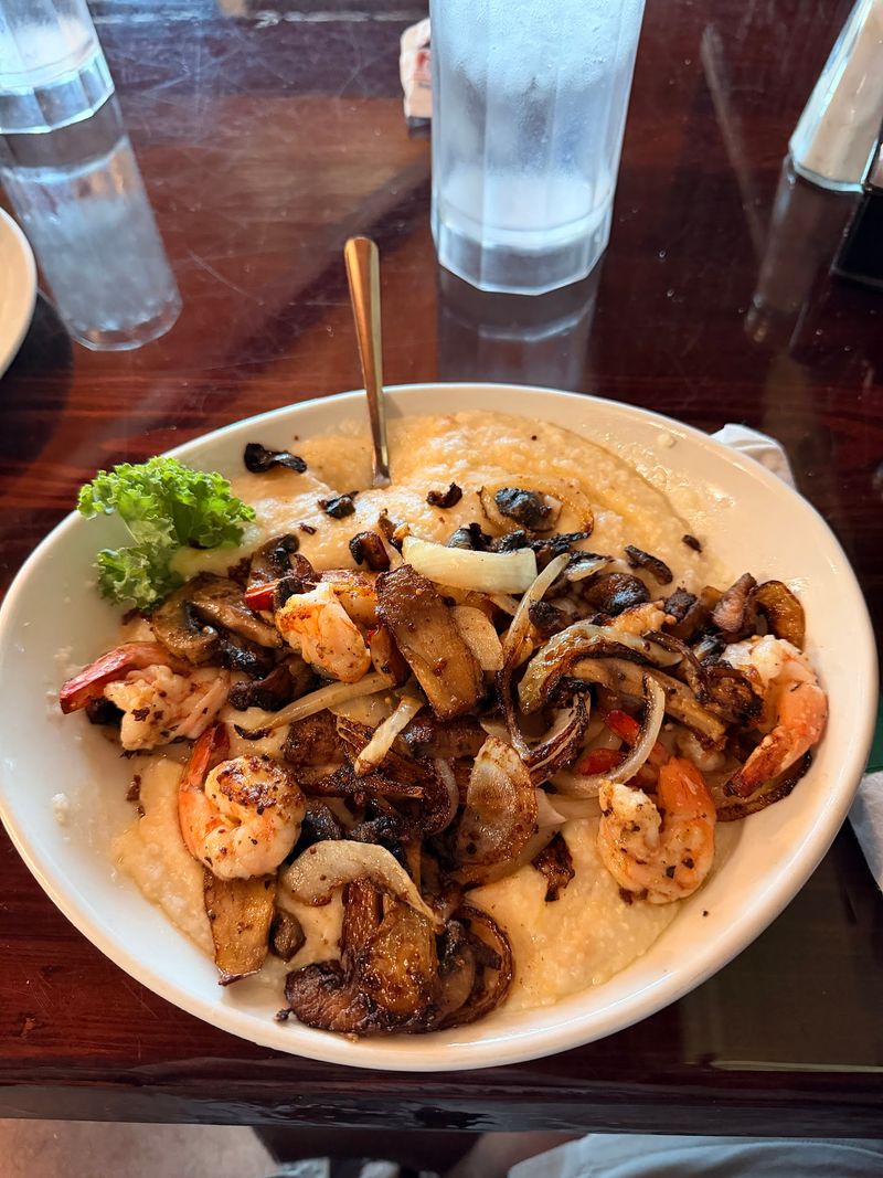 Miller's Seawall Grill